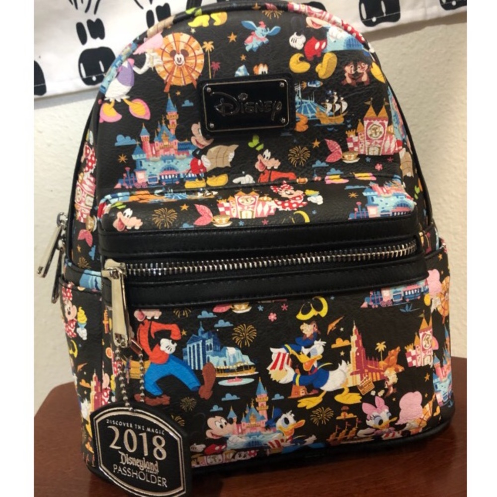 Disneyland AnnualPassholder2018 Exclusive Backpack